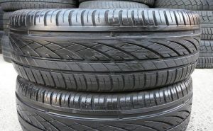 Continental premium contact 185/60R15 84H