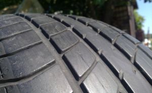 Predam 4 ks pneu 195/55 r15 letne Dunlop