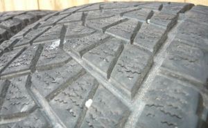 Predam 4 ks pneu 265/65 r17 zimne Bridgestone