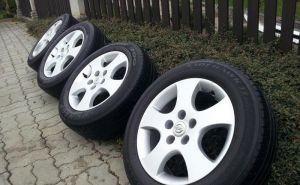 Elektrony 5x114,3 orig. Nissan primera+pneu 205/60R16