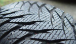 4x114,3R15 plechove disky -195/60R15 zimne pneu GoodYear – fotka 3
